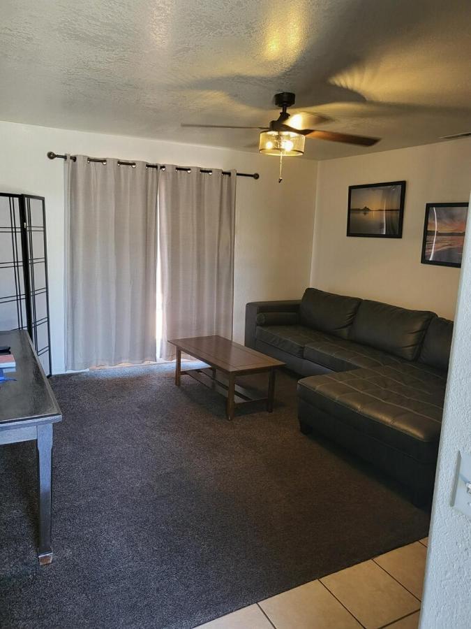 Tail Wind Life Llc Appartement Page Buitenkant foto