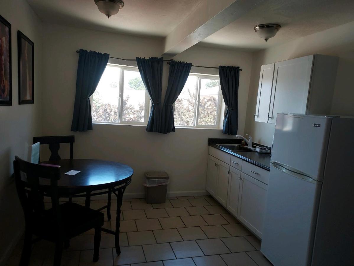 Tail Wind Life Llc Appartement Page Buitenkant foto